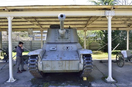 bmashine - Medium tank Type 3 Chi-Nu in the artillery school in...