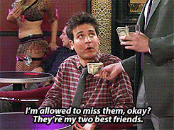 sidewalkchalkandsummernights:  imdonebye:  ted &amp; barney being cute requested