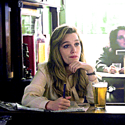 DANI CLAYTON In THE HAUNTING OF BLY MANOR1.01 | The Great Good Place