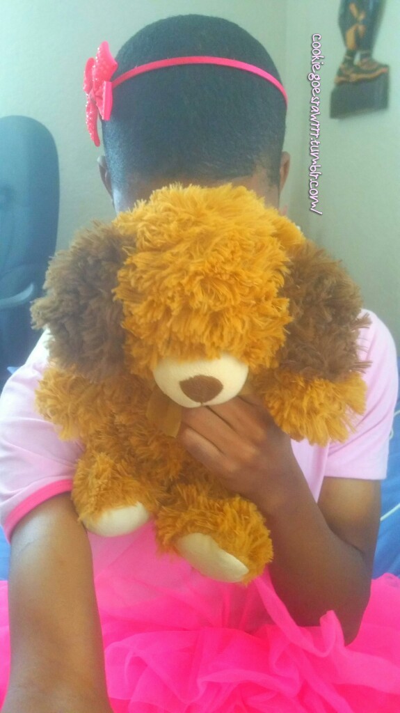 cookiegoesrawrrr:  littlebabykeisha:  cookiegoesrawrrr:  I has a new stuffie and