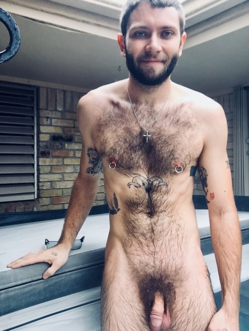 pupcub13:Hot tub in January  Such a beautiful man! Woof!