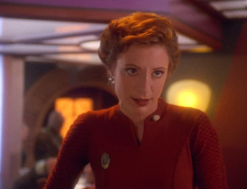 thiswildernessismyhome:kira glaring is just…very important to me
