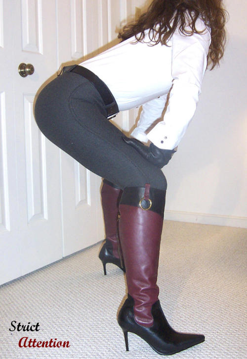 strictattention: Jodhpurs by Devon-Aire and boots by Victoria’s Secret