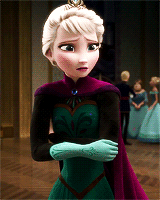 bad-velvet:  Elsa + that thing she does with her hands 