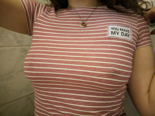 widehips-visiblenips:  Yes I’m peeing but this top is cute 