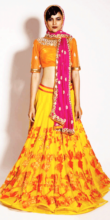 rabbrakha: tanipartner:     Neeta Lulla Haute Couture