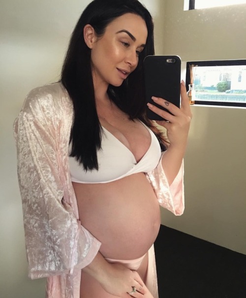 Very Sexy And Round!