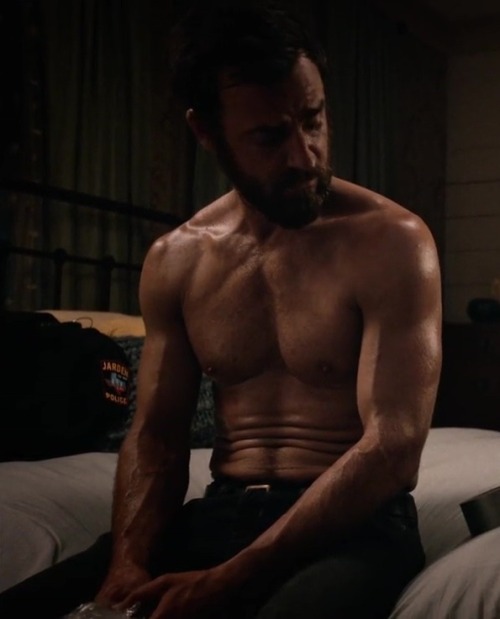 hotashellcelebmen:  More here :https://auscaps.me/2017/04/26/justin-theroux-shirtless-in-the-leftovers-3-02-dont-be-ridiculous/ adult photos