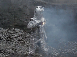 timelordinaustralia:  Raston Warrior Robot defeats Cyberman. Doctor Who: 20th Anniversary Special - The Five Doctors (20x07). 