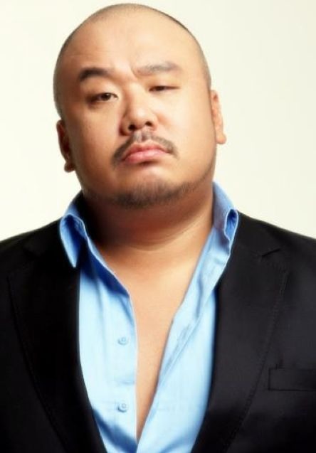 Asia bear