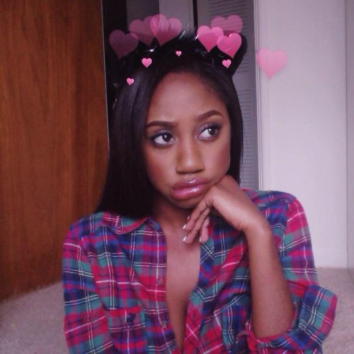 shanicechanel:  💕💕💕💕  IG: shanicechanel