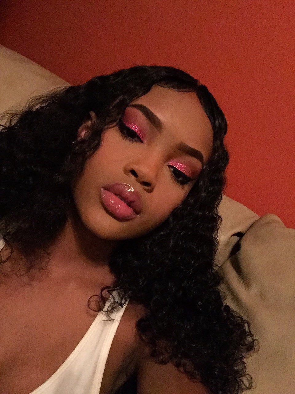 nike-visions:  aaijaaa:  I still feel so basic  $$$