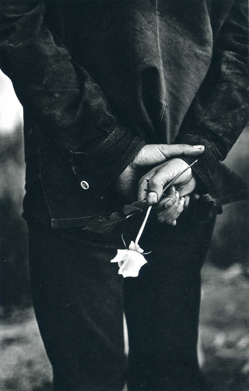 the-night-picture-collector:  Ralph Gibson, Untitled, 1969