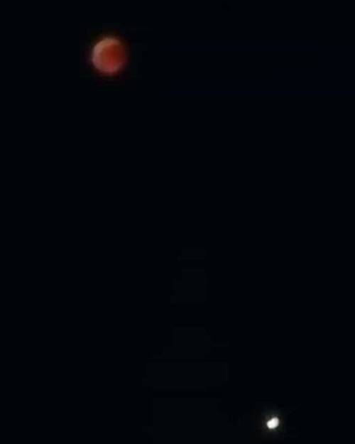 #Mond #Mondfinsternis #Blutmond #2018 (hier: Reutlingen)