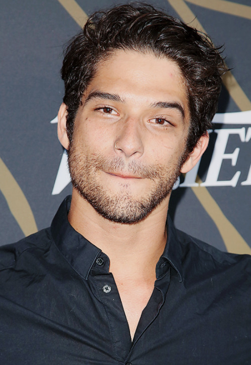Sex eternvlecho:  Tyler Posey  attends Variety pictures