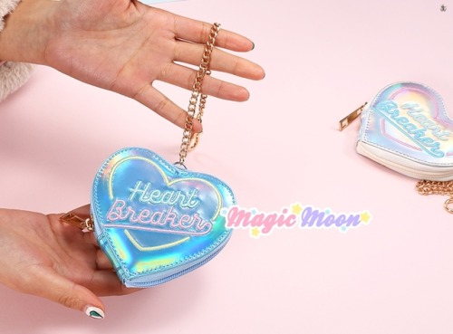 magicmoonstore: ★ Heart Holographic Coin Purse ★ Visit: magicmoon.storenvy.com 