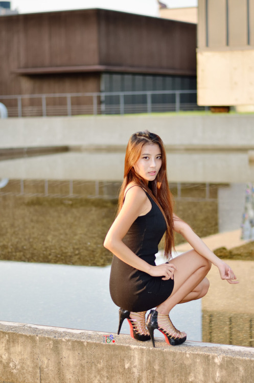 Porn beolab5:  Little Black Dress - Cha Jung photos