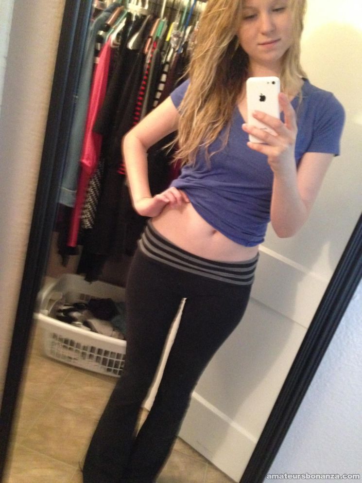 amateurs-bonanza:  More girls and videos on our official site.
