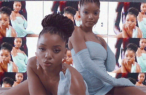 sincerely-jane:Chloe x Halle - who knew