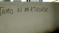 📌Nos Lugares Mais Improváveis É Que Nasce O Amor.