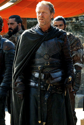 scratchybeardsweetmouth:jorah mormont and his new threads