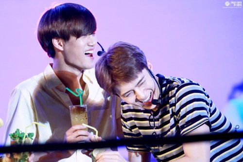 sehunskais:24.08.16: [hq] kangshifu fanmeet