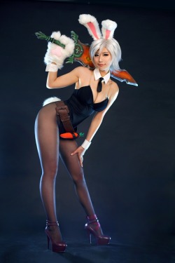 League of Legends-Bunny Riven (Tasha)