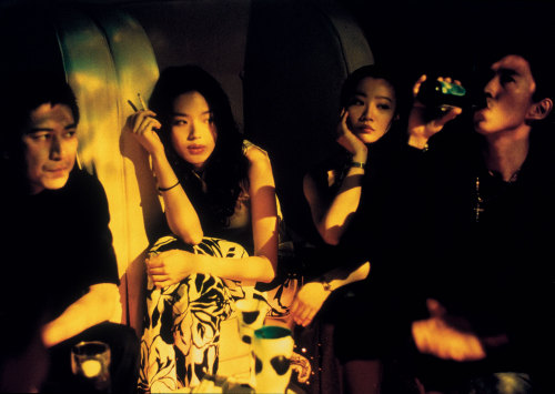 durian-pop:Cast of Millennium Mambo (2001), including lead actress 舒淇 Shu Qi (second from left)