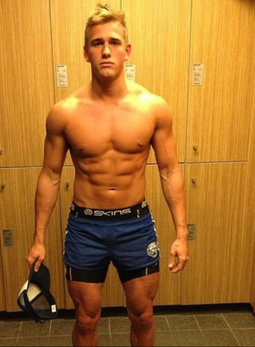 collegejocksuk:  Ripped Aussie  The moment they entered the lockerroom after their workout his Owner