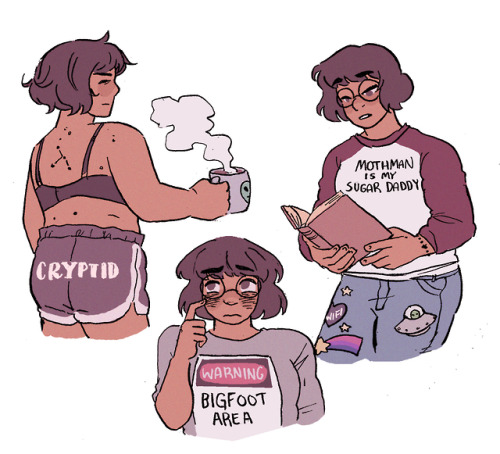 troubledminnesotan:Velma’s trash fashion feat supportive girlfriend Daph