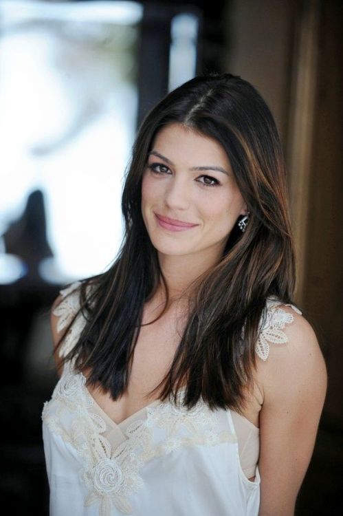 gentlemankidnapper:Genevieve Cortese aka Genevieve Padalecki in the TV Serie Supernatural