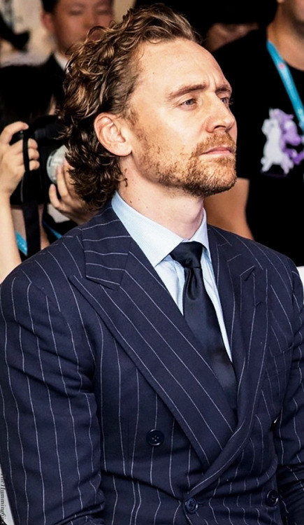 Favourite Tom Hiddleston images 5 / ∞