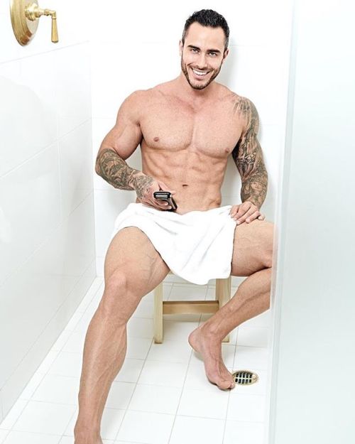 whitepapermuscle:  Mike Chabot