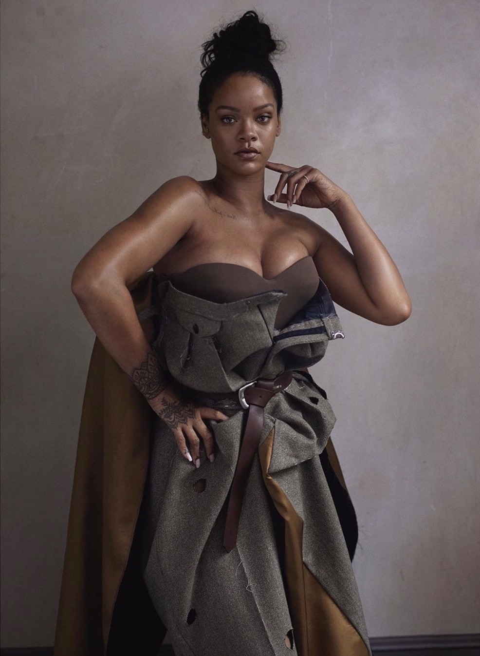 queentinqz:Rihanna for Vogue Magazine by Ethan James Green, November 2019 || Outtake