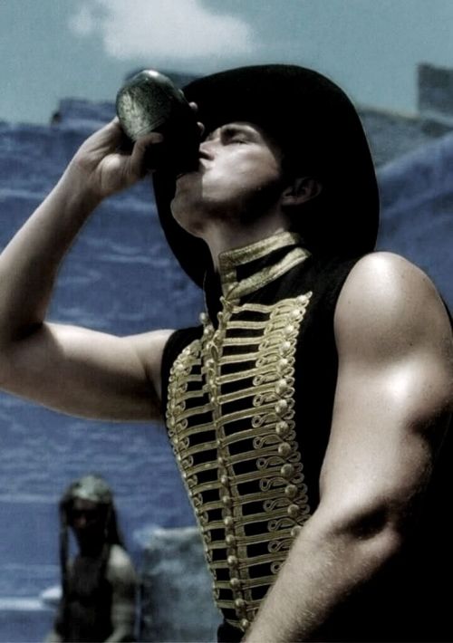 lee-paces-smile:Masked Bandit in The Fall. Arms appreciation!! #Lee Pace #masked bandit #The Fall #R