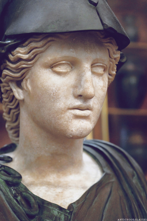 artschoolglasses:2nd Century AD bust of MinervaThe British Museum, London