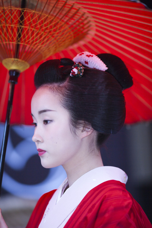 Maiko Kyoka, Kotohajime: The First Performance of the New Year