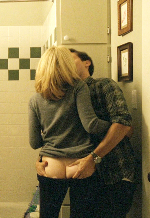 gotcelebsnaked:  Elizabeth Banks - nude in &lsquo;The Details&rsquo; (2012)