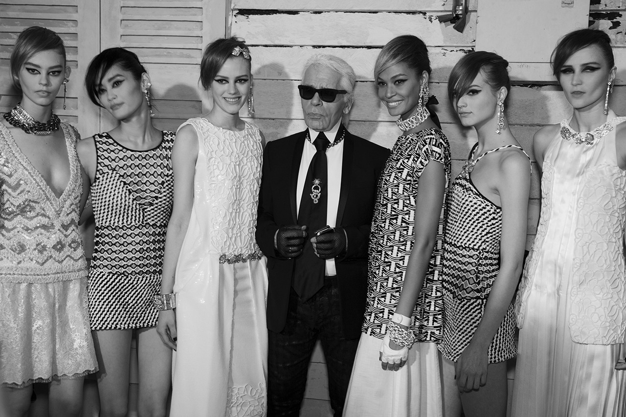 SINGAPORE FLING
EXCLUSIVE: Backstage at Karl Lagerfeld’s Chanel Cruise