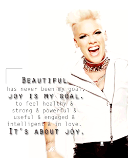 p!nk is better than you