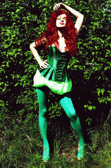 sweet-asterisque:  Poison Ivy on Flickr. 
