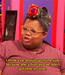 kirbycore: yvie oddly dunking on absolutely everyone (but mostly silky)