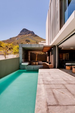 life1nmotion:  POD Boutique Hotel The POD Boutique Hotel is located in Camps Bay, an affluent suburb of Cape Town, South Africa. 