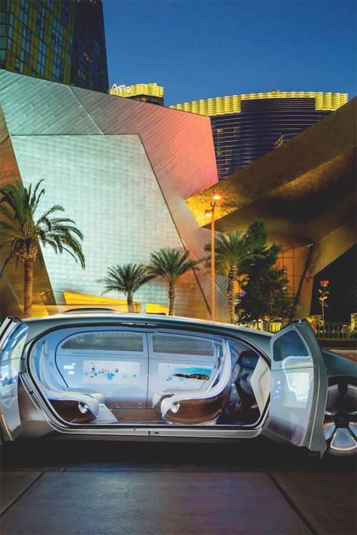 Mercedes-Benz F 015 Via