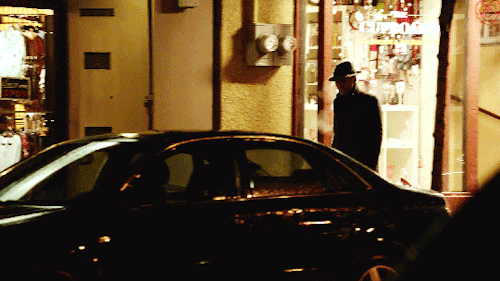 inconspicuouslyabsent:  I cant tell if this is film noir Norma or pot cupcake Norma