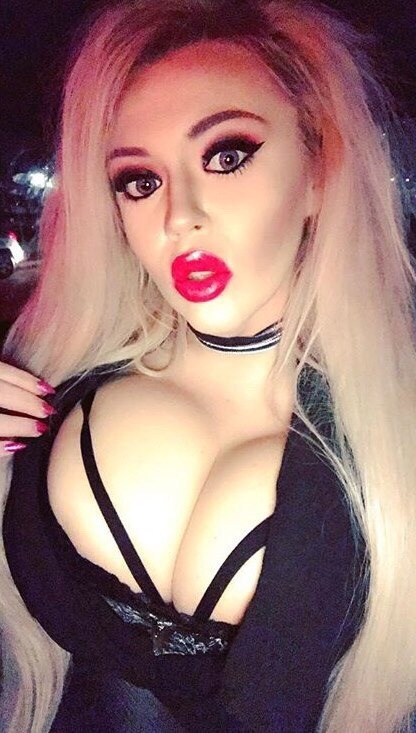 Only the best Bimbos and Fuckdolls around (18+)