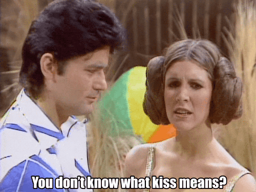 gameraboy:  Carrie Fisher learning to kiss. Saturday Night Live, November 18, 1978