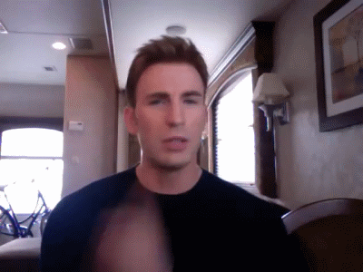 nanajay44:  Shrrrrrrrjust be quiet  Oh sweet Jesus. elfinanna simchloe23