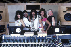 twixnmix:    Rick James in the studio with the Mary Jane Girls, June 1983. 