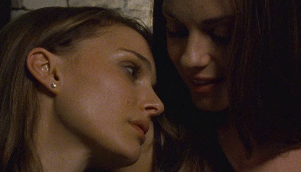hirxeth:  “I had the craziest dream last night.”Black Swan (2010) dir. Darren